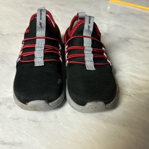 Toddler shoes